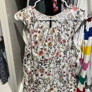 LOFT Floral Sleeveless Blouse